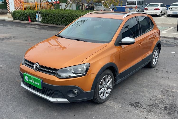 Used Volkswagen Polo 2016 1.6L Cross Polo Automatic