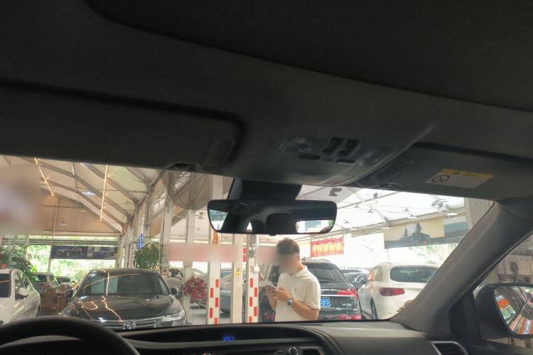 Used Toyota Highlander 2018 2.0T Four-Wheel Drive Knight Edition 7 Seats China VI Standard Headliner