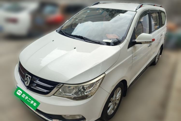 Used Baojun 730 2016 1.5T Manual Comfort Version 7 Seats