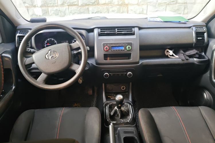 Used CHANGAN OSHAN X70A 2019 1.5L Manual Basic Version China VI Standard