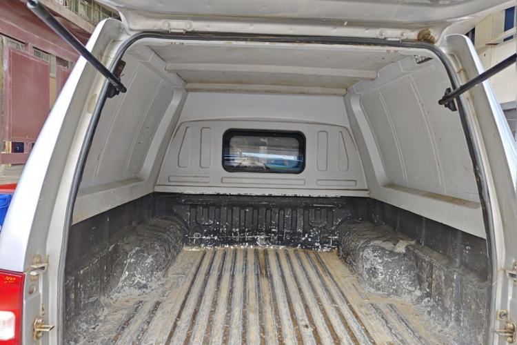 Used Isuzu JLM 
