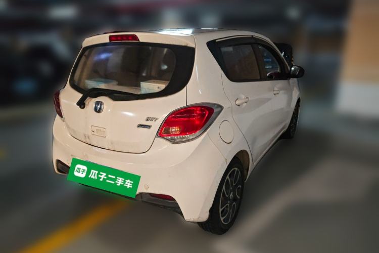 Used CHANGAN Benni 2015 1.4L IMT Luxury Model China V Standard Rear Right 45 Deg