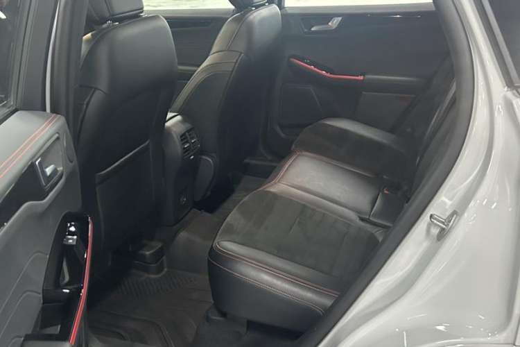 Used Ford Escape 2024 EcoBoost 245 Four-Wheel Drive ST-Line Pro Trim