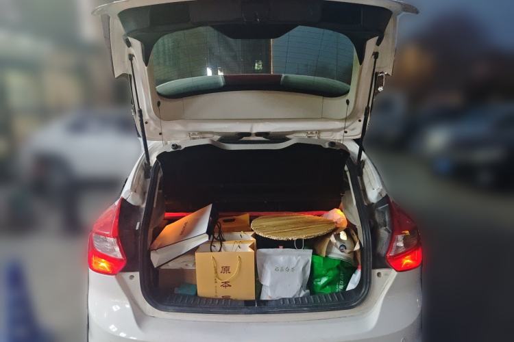 Used Ford Focus 2012 Hatchback 1.6L Automatic Fashion Edition