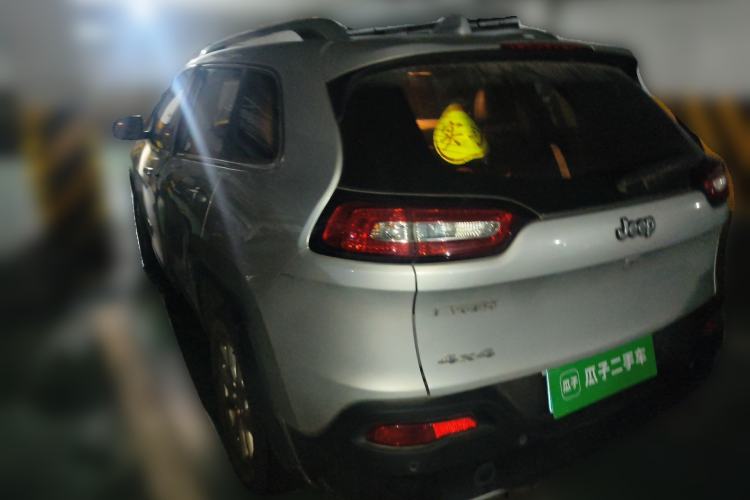 Used Jeep Cherokee 2016 2.4L Professional Smart Version