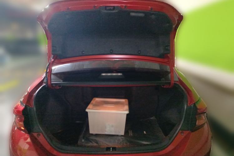 Used Toyota Levin 2016 Dual-Engine 1.8H GS E-CVT Elite Model with Sunroof