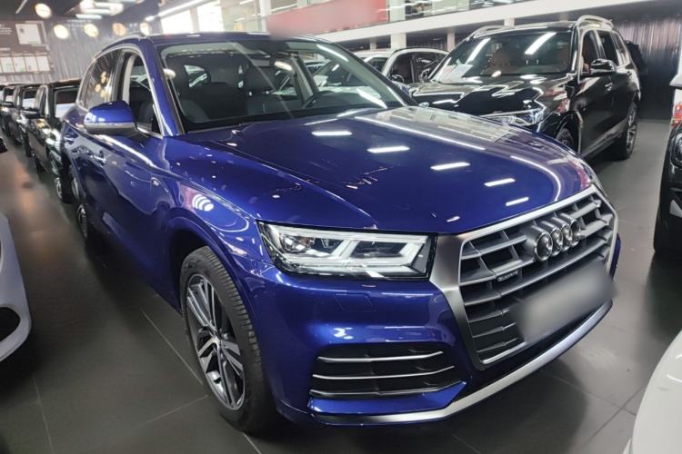Used Audi Q5L 2020 Updated 40 TFSI Prestige Fashion Edition Front Right 45 Deg