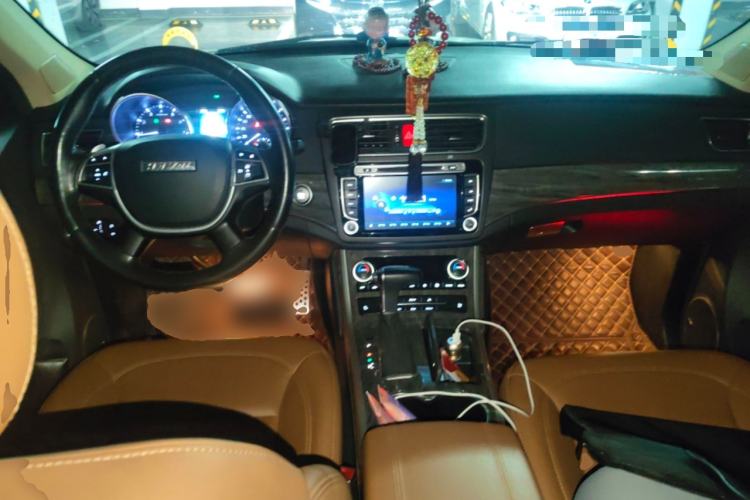 Used Haval H8 2015 2.0T Two-Wheel-Drive Elite Version