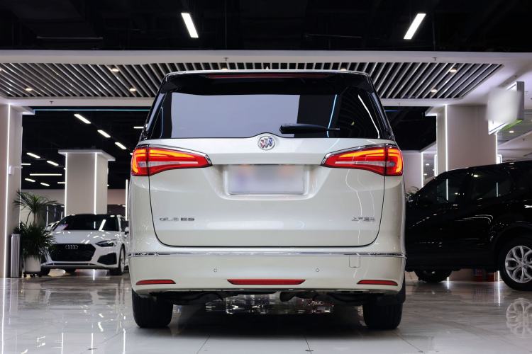 Used Buick GL8 2017 ES 28T Flagship Model China V Standard