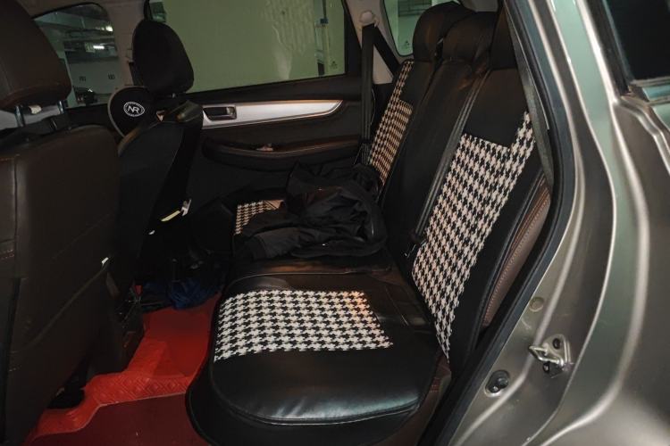 Used FORTHING Joyear X5 2017 Jingxiang Series 1.5T CVT Luxury Model Left Rear Seat