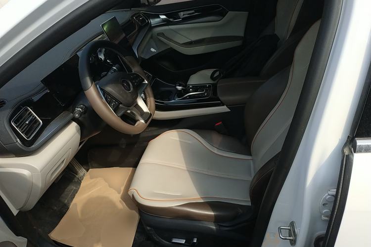 Used BYD Qin PLUS 2024 Honor Edition EV 510KM Beyond Model