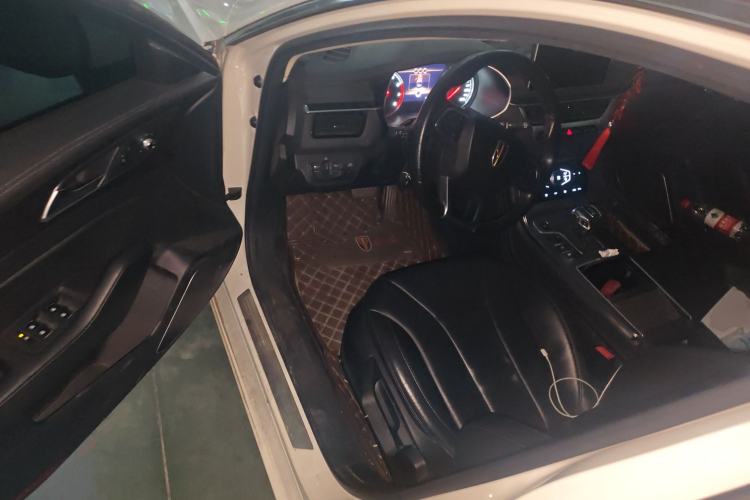 Used Hongqi H5 2022 Classic Model 1.5T DCT Flagship Edition
