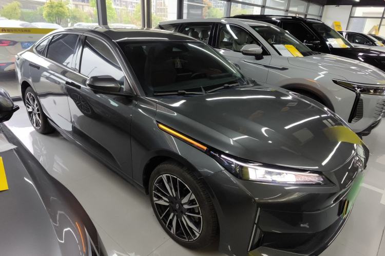 Used CHANGAN NEVO A05 2024 145 Max Front Right 45 Deg