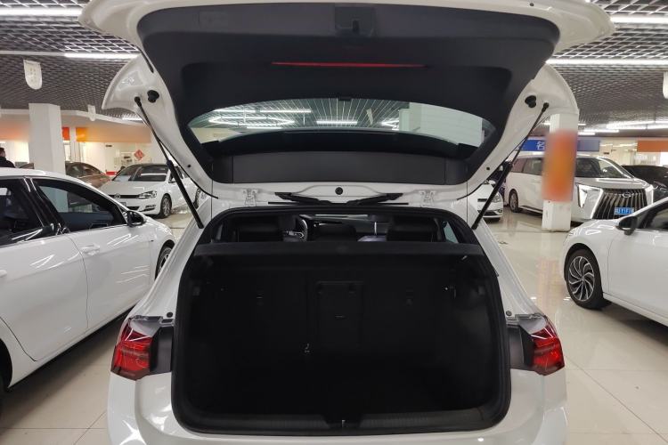 Used Volkswagen Golf 2024 280TSI DSG R-Line 50th Anniversary Edition