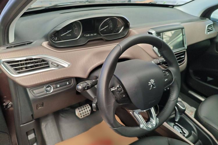 Used Peugeot 2008 2014 1.6L Automatic Navigation Edition
