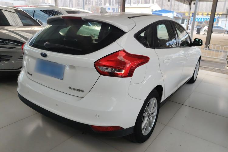 Used Ford Focus 2018 Hatchback Classic 1.6L Automatic Trendy SmartDrive Edition