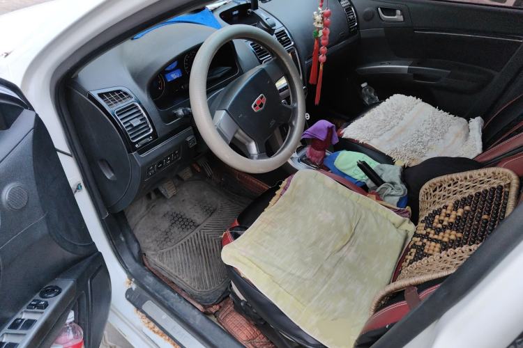 Used Geely Auto Classic Emgrand 2013 Hatchback 1.5L Manual Entry-Level Model