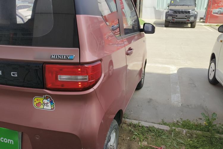 Used Wuling Hongguang MINIEV 2020 Zizai Version Lithium-NMC
