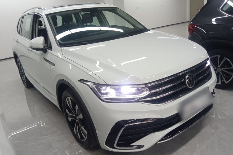 Used Volkswagen Tiguan L 2024 330TSI Automatic Two-Wheel Drive R-Line Enhanced Edition
