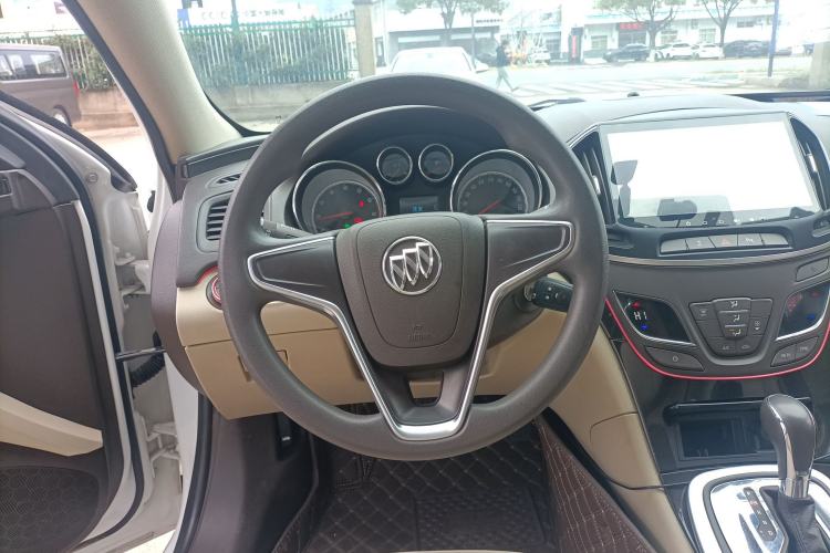 Used Buick Regal 2015 2.0L Leading Fashion Edition