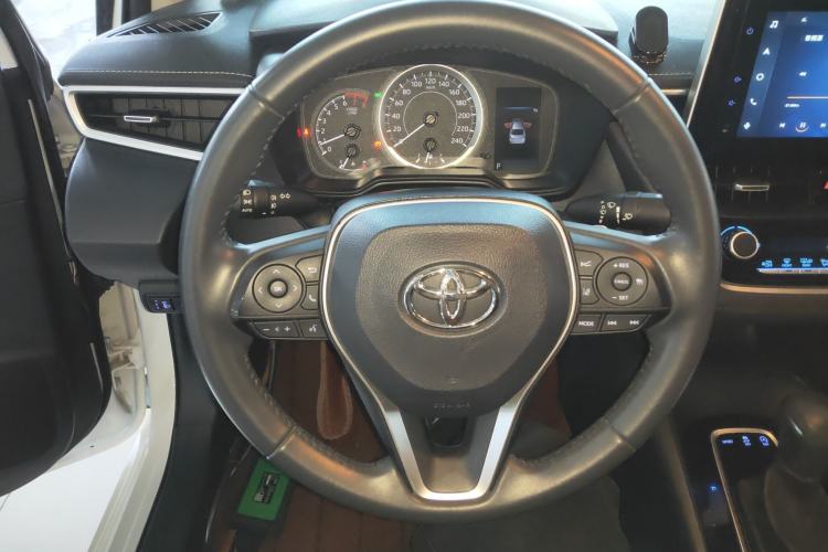 Used Toyota Corolla 2021 1.2T S-CVT Luxury Edition Steering Wheel