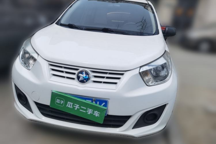 Used Venucia R30 2014 1.2L Manual Comfort Edition