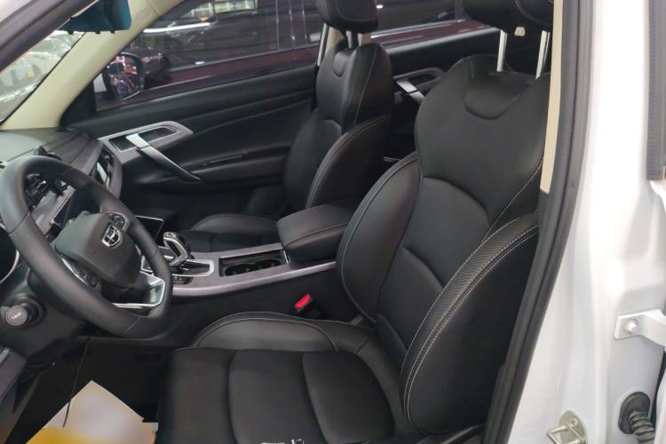 Used Geely Auto Emgrand X7 Sport 2021 Million Edition 1.8TD DCT Two-Wheel Drive Comfort Model
