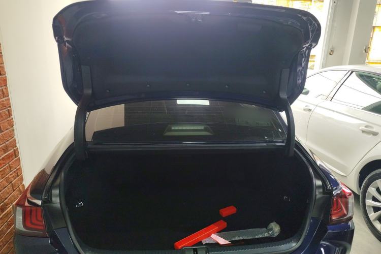 Used Lexus ES 2020 200 Excellence Edition
