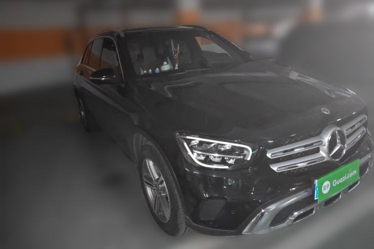 Used Mercedes-Benz GLC 2021 GLC 260 L 4MATIC Dynamic Edition Front Right 45 Deg