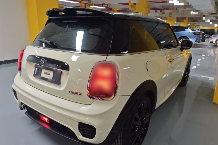 Used MINI MINI 2018 1.5T COOPER Racing Driver