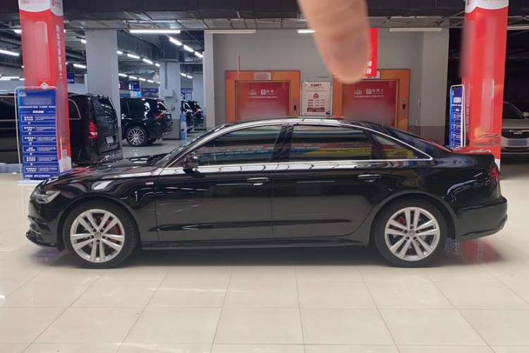 Used Audi A6L 2018 30th Anniversary Edition 45 TFSI quattro Sport model
