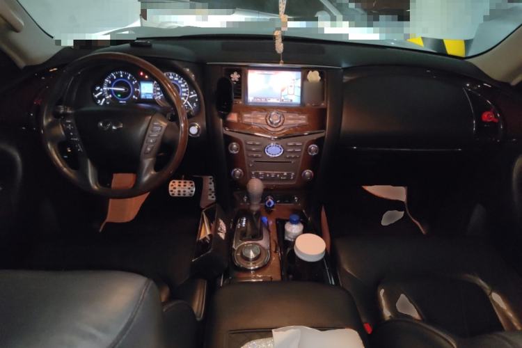 Used Infiniti QX80 2013 5.6L 4WD
