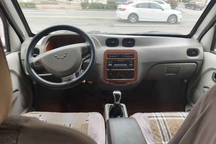 Used Wuling Zhiguang 2010 1.2L New Standard Version I Long Body LAQ