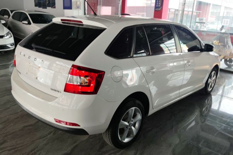 Used Skoda Rapid Spaceback 2019 1.5L Automatic Comfort Edition