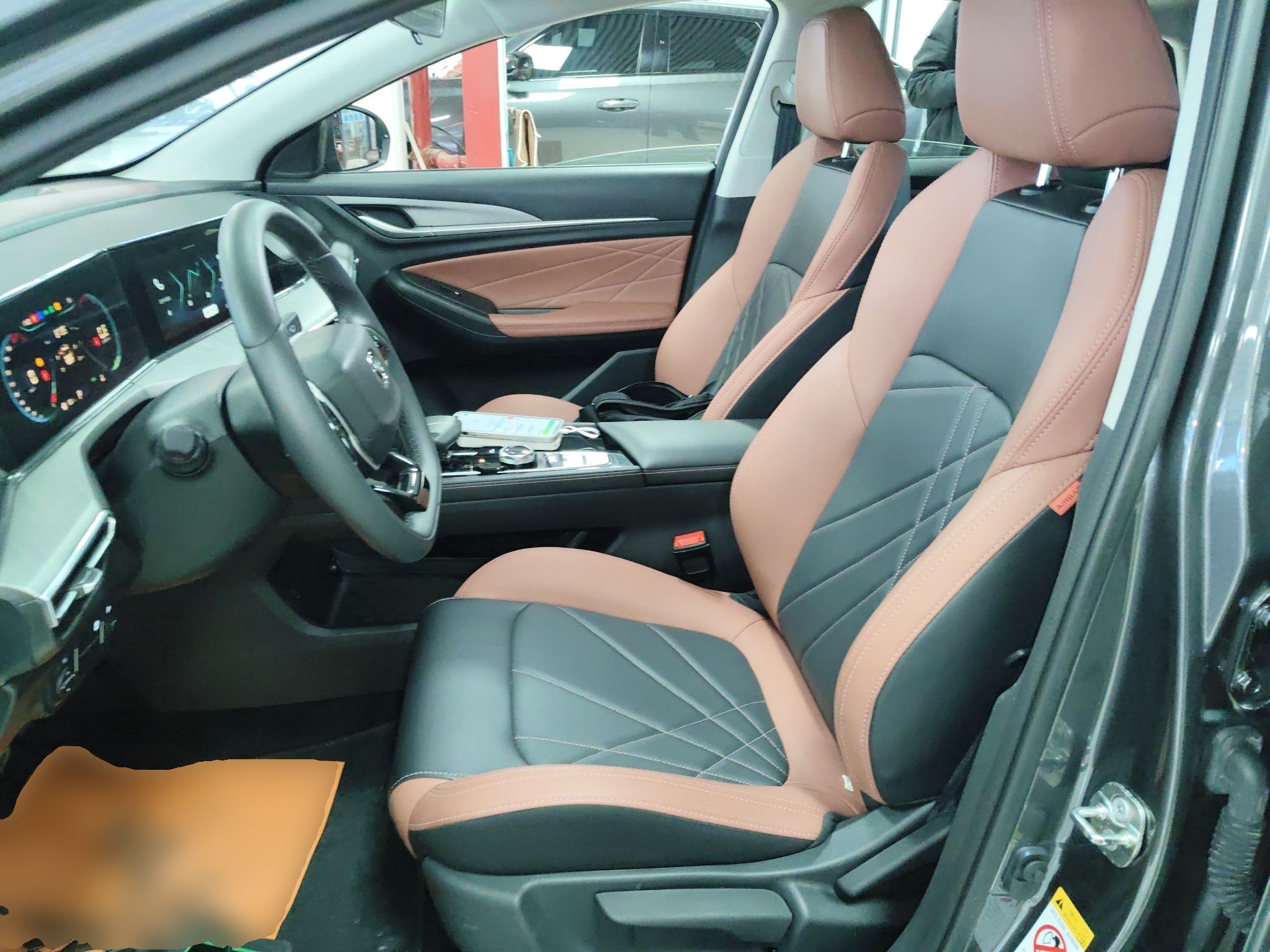 Interior delantero