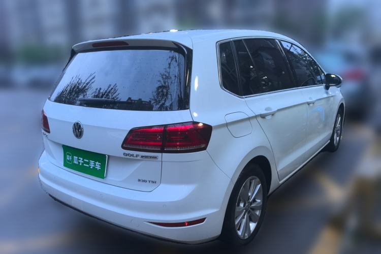 Used Volkswagen Golf Sportsvan 2016 230TSI Automatic Trend Edition
