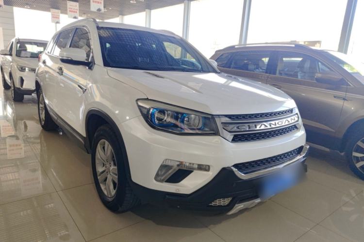 Used CHANGAN CS75 2016 2.0L Manual Luxury Version China IV Standard
