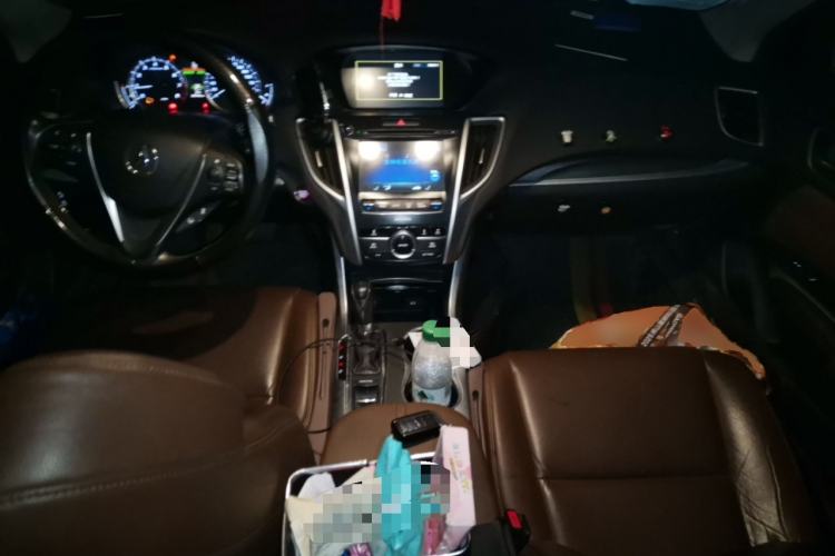 Used Acura TLX-L 2018 2.4L Enjoy Edition Center Console