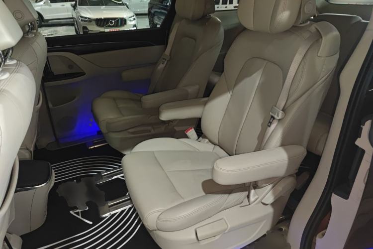 Used Buick GL8 2022 ES Landtrek 653T Comfort Edition
