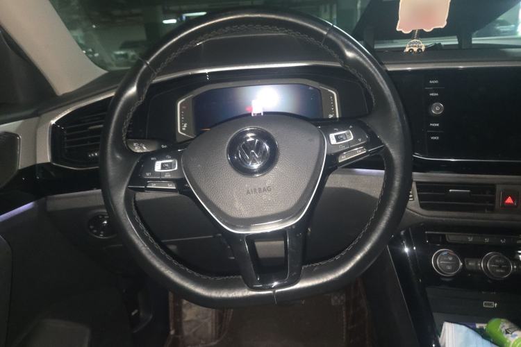 Used Volkswagen Tayron 2019 330TSI Two-Wheel Drive Luxury Model China VI Standard