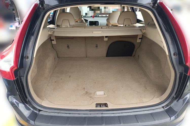 Used Volvo XC60 2012 T5 Comfort Edition Trunk