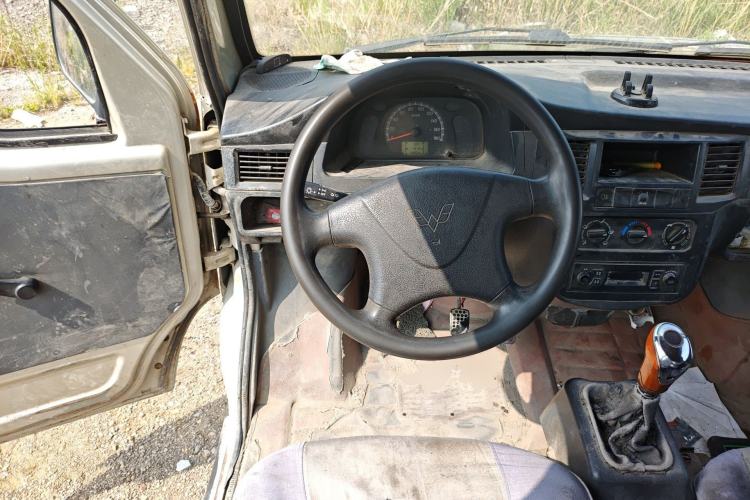 Used Wuling Zhiguang 2013 1.0L Practical Version
