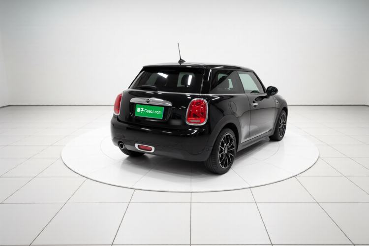 Used MINI MINI 2019 1.5T COOPER Classic Edition
