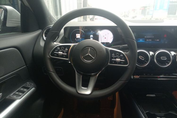 Used Mercedes-Benz GLA 2022 Second Facelift GLA 200
