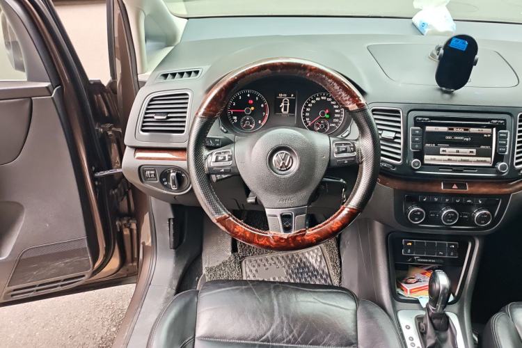 Used Volkswagen Sharan 2012 2.0 TSI Comfort Edition Euro IV Steering Wheel