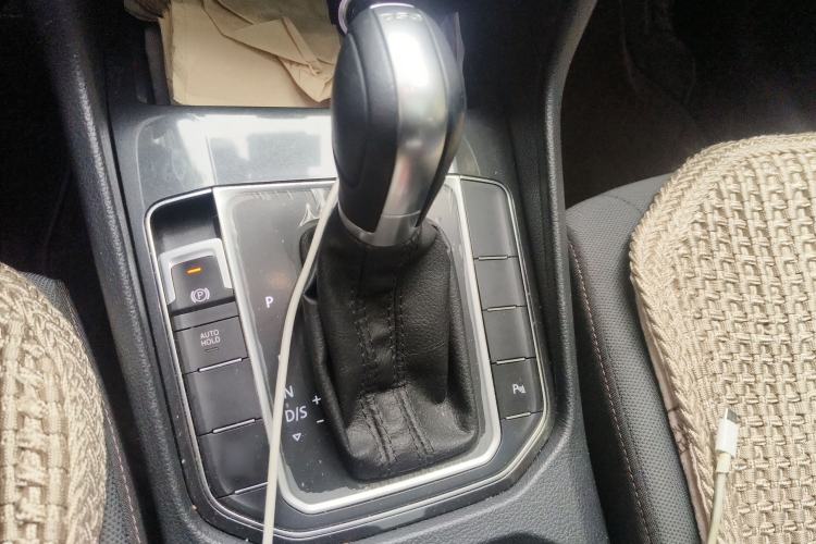 Used Volkswagen Golf Sportsvan 2016 230TSI Automatic Trend Edition
