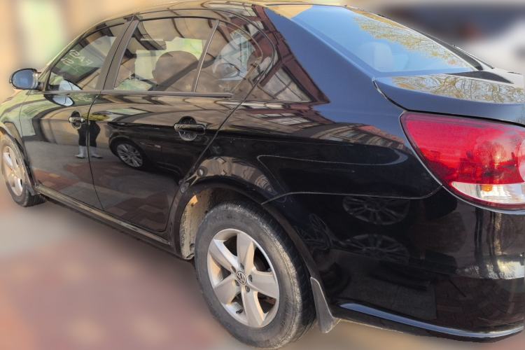 Used Volkswagen Lavida 2013 1.6L Manual Fashion Edition