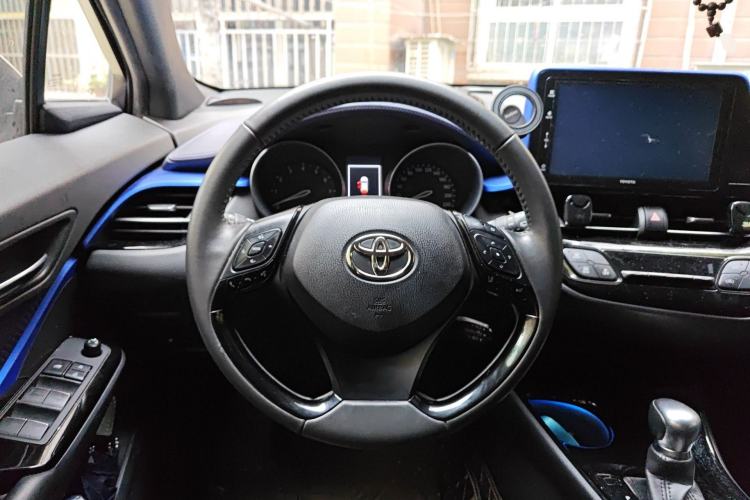 Used Toyota IZOA 2018 2.0L Yichi Version China VI Standard Steering Wheel