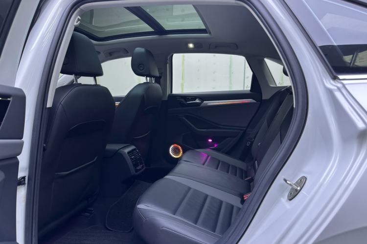 Used Volkswagen Sagitar 2021 280TSI DSG Excellence Edition Interior 6