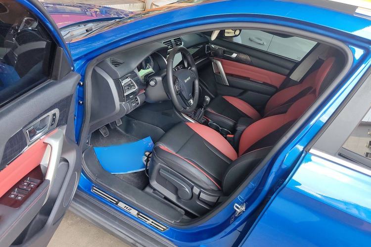 Used Haval H2 2017 Blue Label 1.5T Manual Two-Wheel Drive Elite Model